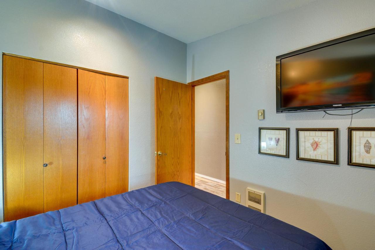 Dog-Friendly Ocean Shores Condo With Balcony And Views ภายนอก รูปภาพ