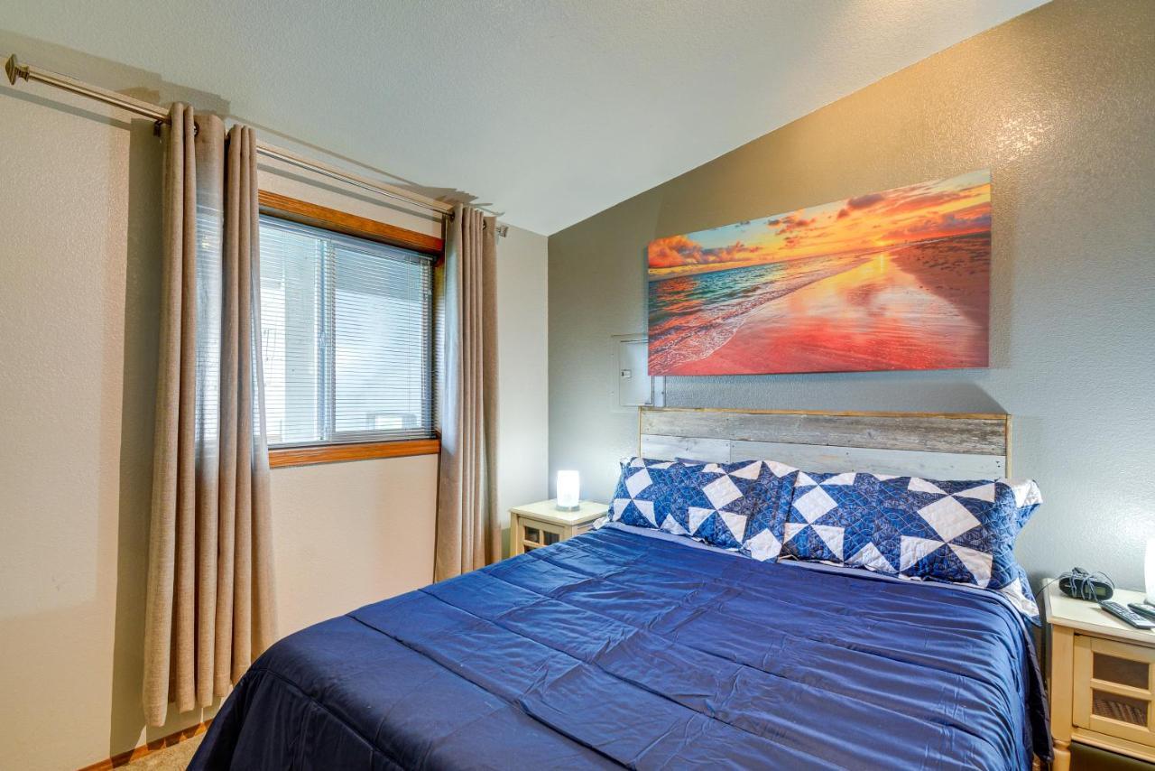 Dog-Friendly Ocean Shores Condo With Balcony And Views ภายนอก รูปภาพ